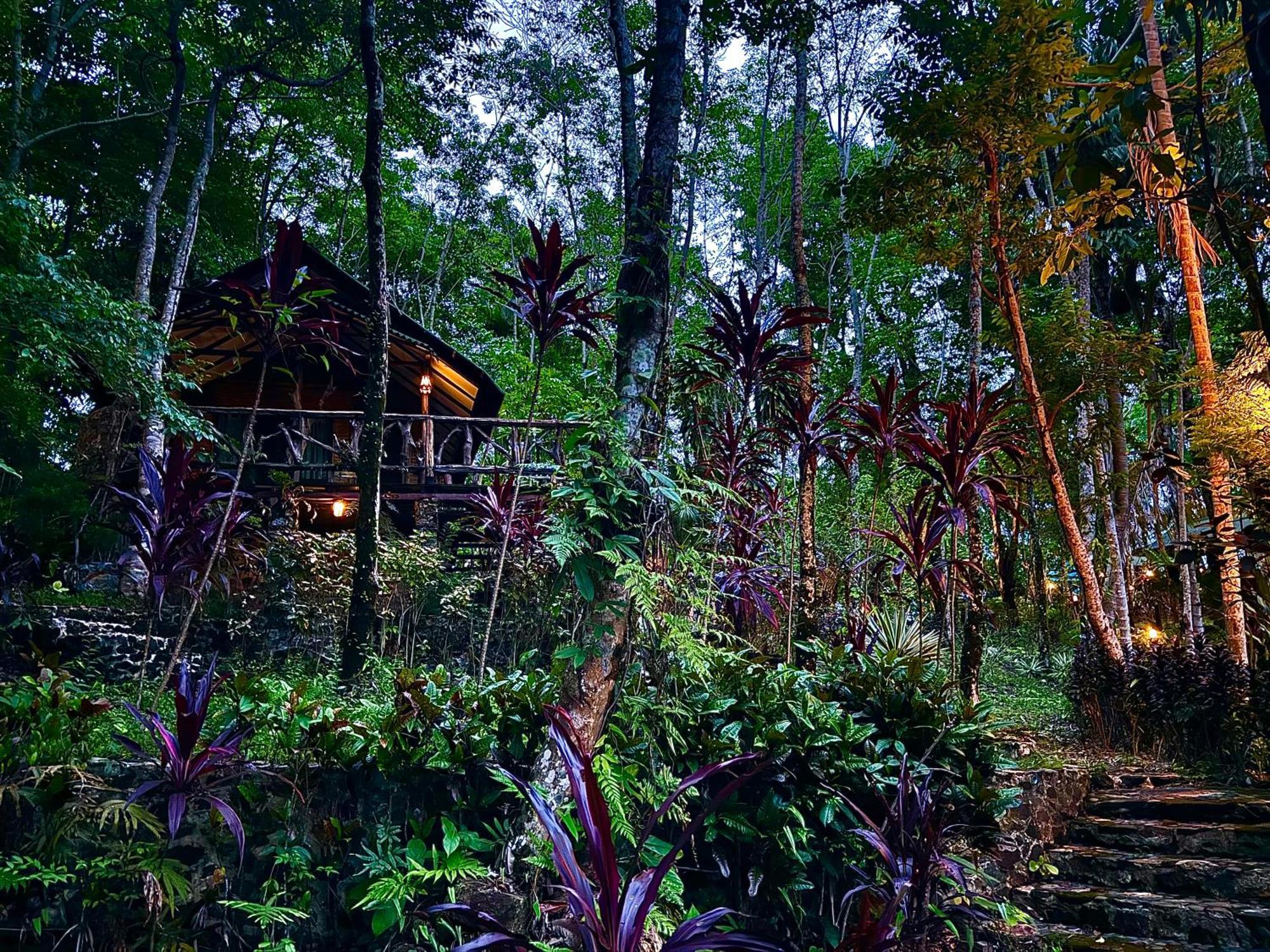 Hotel Drifters Anchor à Ban Map Khangkhao Extérieur photo