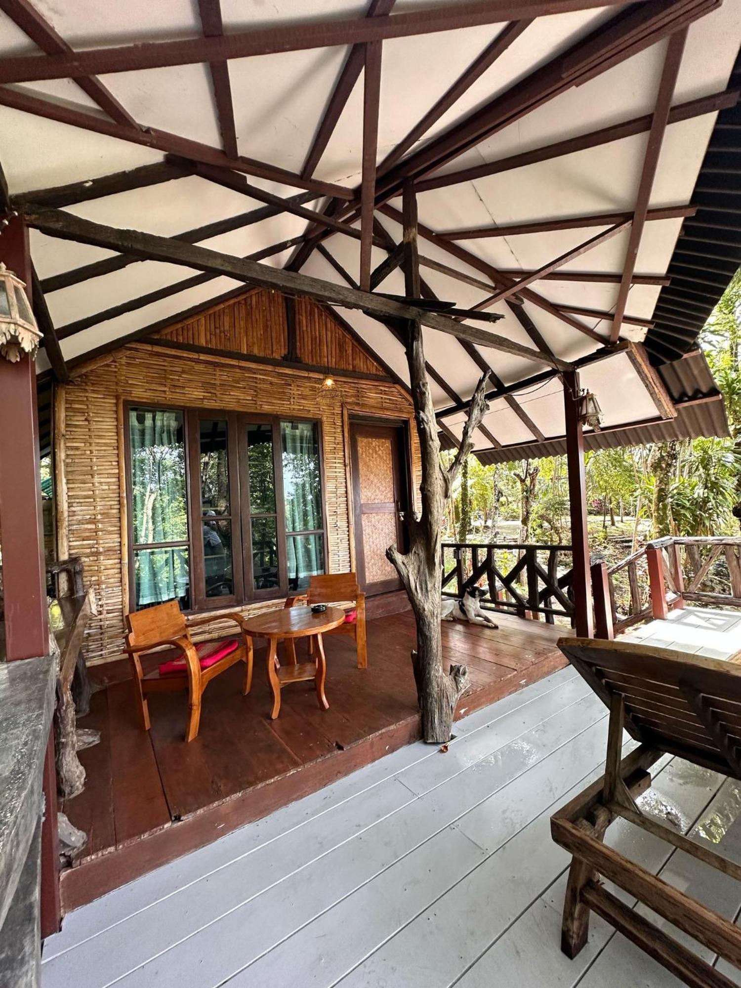 Hotel Drifters Anchor à Ban Map Khangkhao Extérieur photo